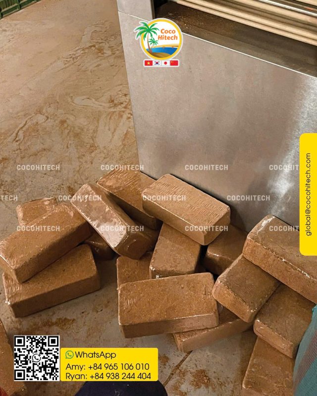 COCO PEAT BRICK
